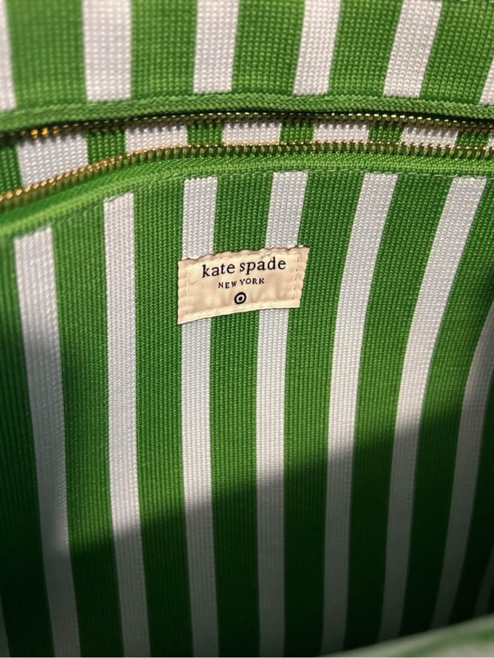 Kate Spade tote - Picture 2 of 3